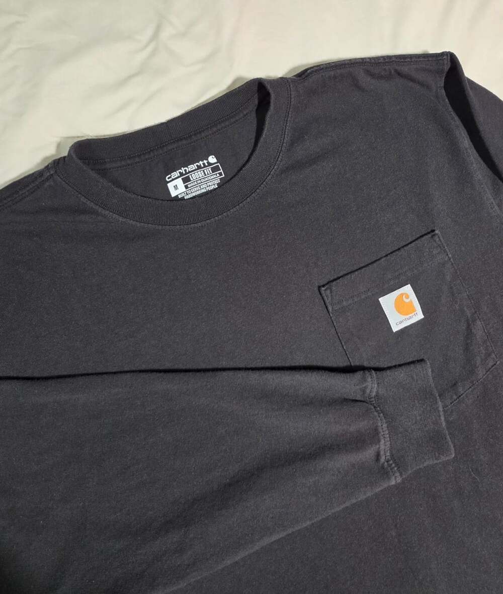 Carhartt Men's TK0126-M Loose Fit Long-Sleeve Pocket T-Shirt Size M Black